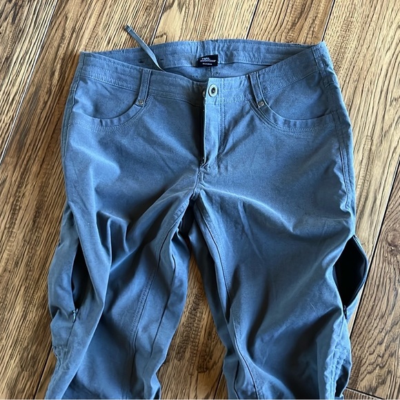 Kuhl woman’s hiking pants size 8 - Picture 7 of 9